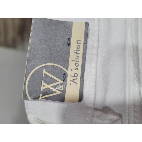 Wit & Wisdom White Cuffed Women's Shorts size‎ 10 Ab solution #P2 - Picture 4 of 4